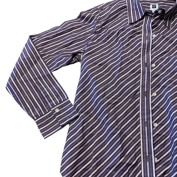 GAP | Long Sleeve Stripped Button Down Shirt Size Medium Career Professional - Picture 6 of 8